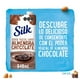 thumbnail image 3 of Bebida vegetal Silk sabor almendra con chocolate 946 ml, 3 of 4