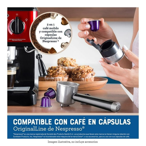 Cafetera Oster Para Expreso Y Capuchino Rojo 19 Bares- C6565