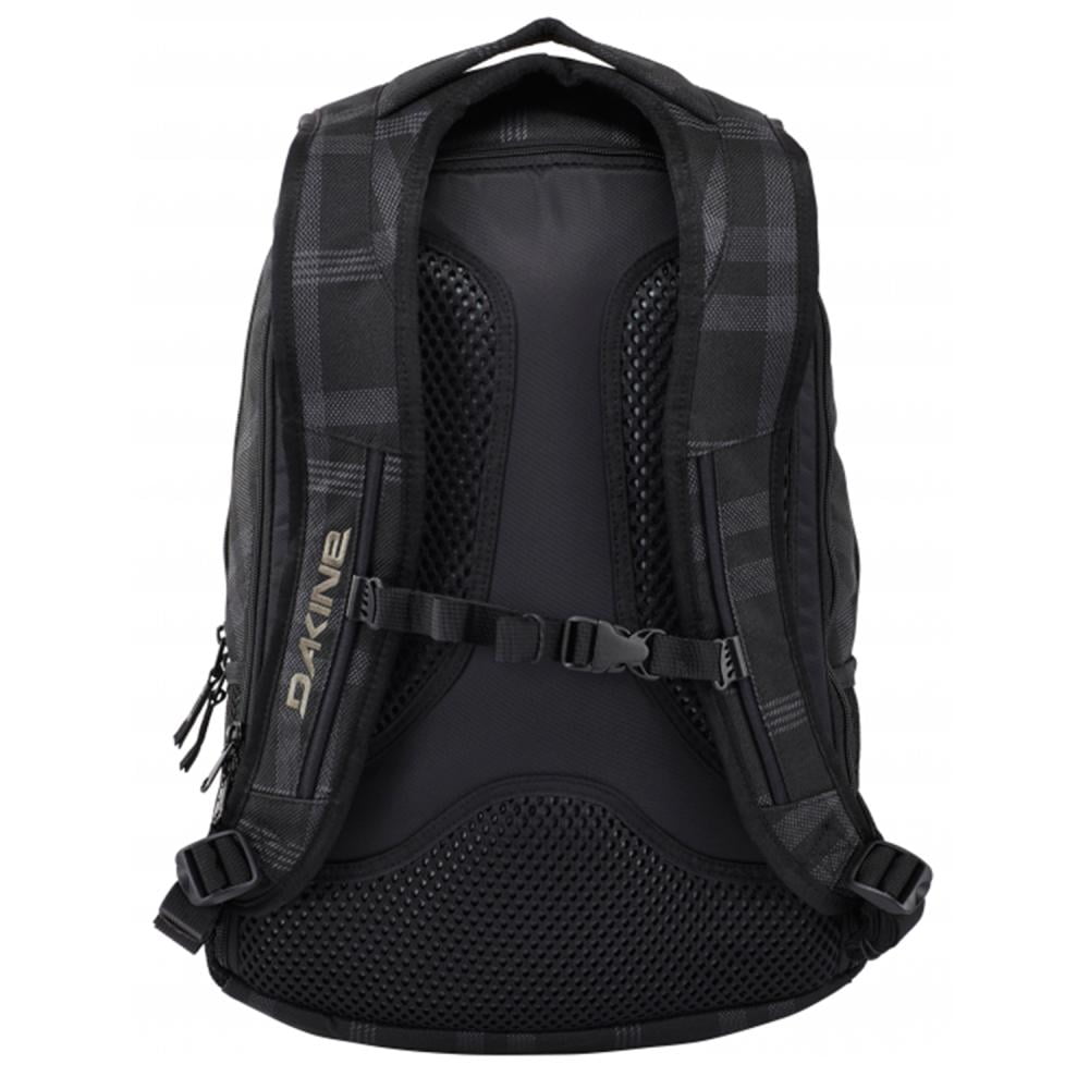 Dakine hotsell foundation 26l