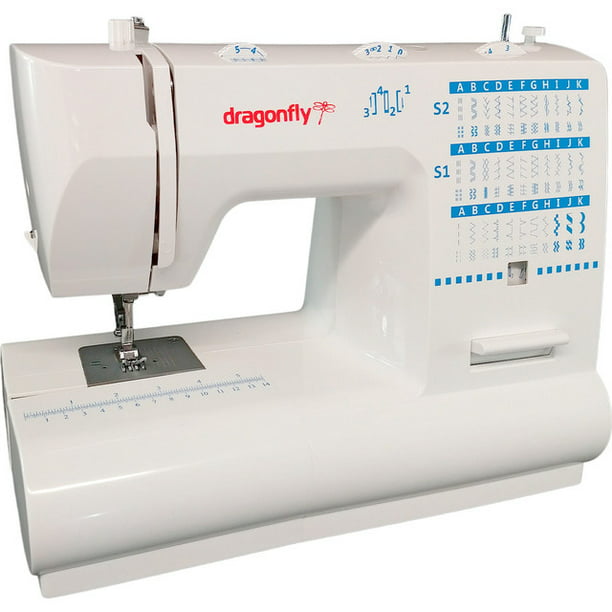 Máquina de coser eléctrica sobre la mesa suministros de costura