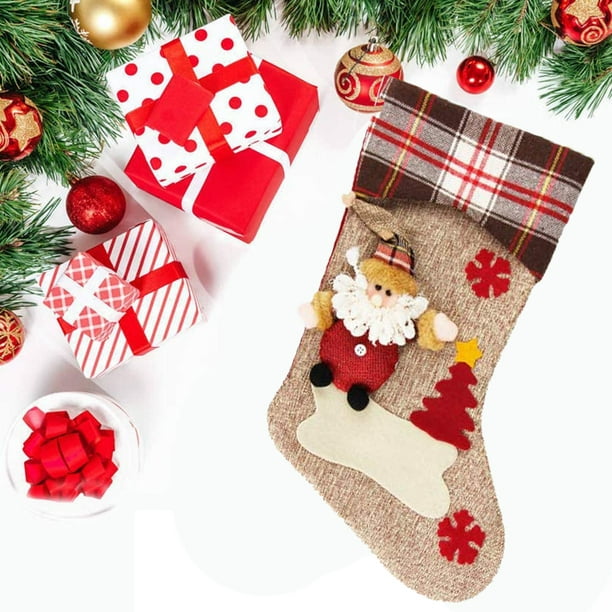 fondo de nieve y calcetines para la celebración de navidad y año