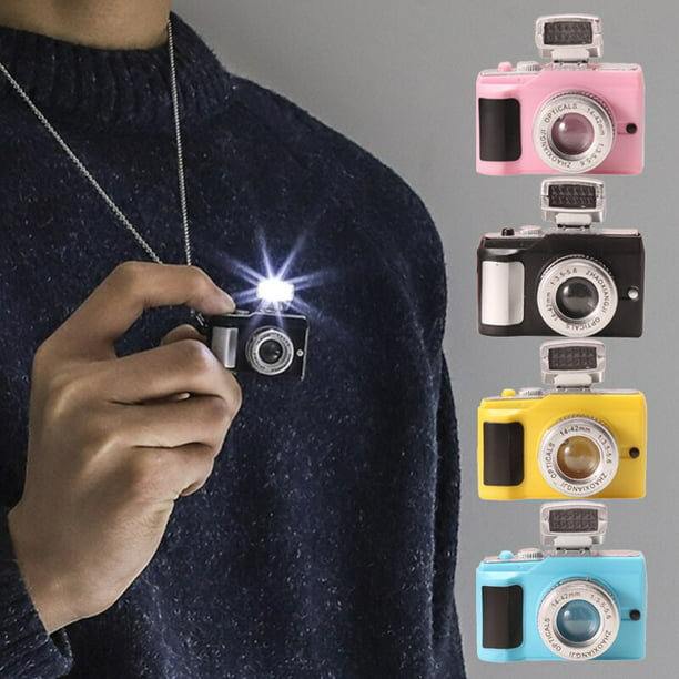 Punk Flash cámara colgante collares música luminosa Retro pequeña cámara  collar de cadena larga joye Gao Jinjia LED