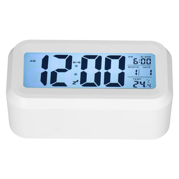  Peakeep - Reloj despertador digital con luz nocturna inteligente  con temperatura interior, funciona con pilas, reloj pequeño de escritorio  (blanco) : Hogar y Cocina
