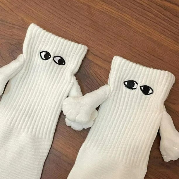 Calcetines que se dan las manos