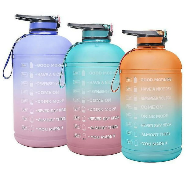 4 botellas de agua para que los niños estén hidratados todo el día