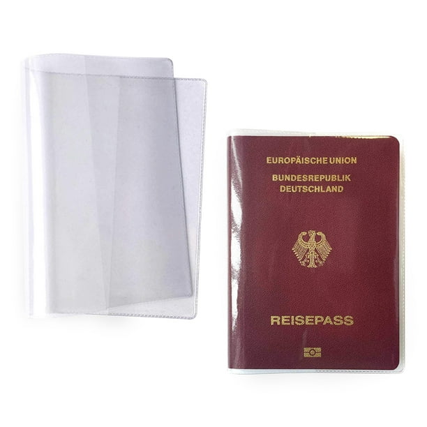 Tarjetero/ porta pasaporte Louis Vuitton - $5,200.00