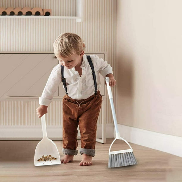 Conjunto de Escoba y Recogedor para el Hogar Ideal para el uso en el hogar  niña