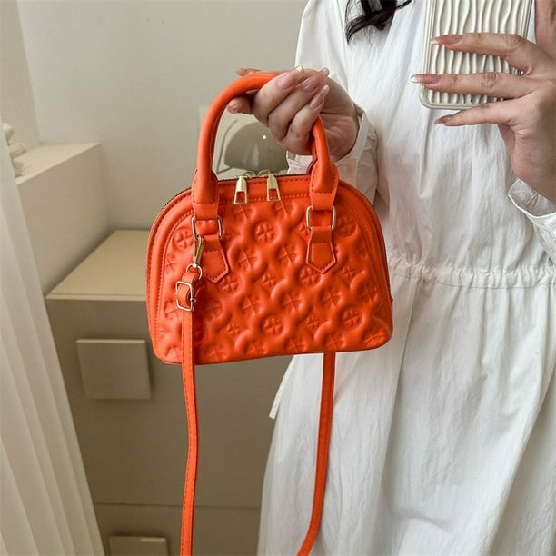 Bolsa de dama LV  Messenger bag, Louis vuitton, Vuitton