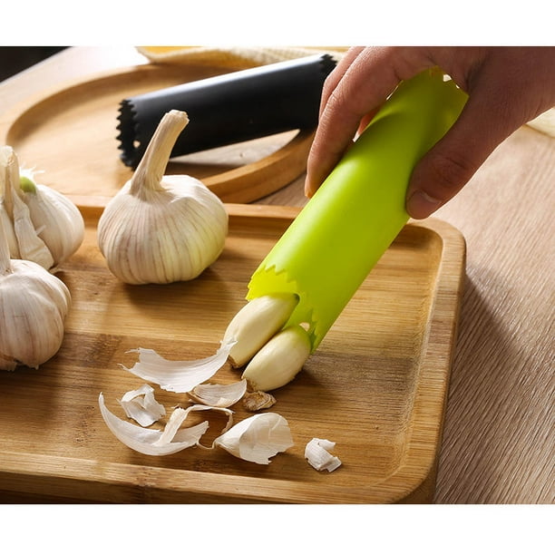 Pelador de ajo de silicona, 2 piezas Peladores de Ajos Tubo pelador de ajo  de silicona Tubo pelador de rodillo de ajo para utensilios de cocina útiles  (negro, verde) : : Hogar