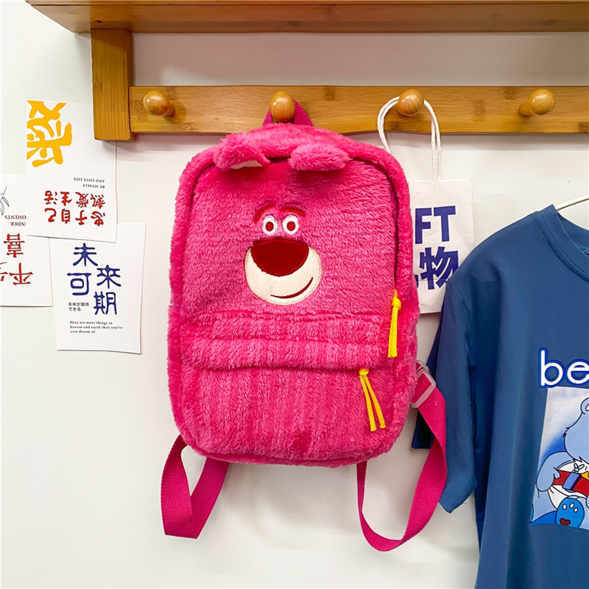 Disney Winnie Stitch Lotso Bear Aliens L853 bolsos de hombro de Anime, bolsa  de botella de agua informal de dibujos animados de felpa, regalo para niña  - AliExpress