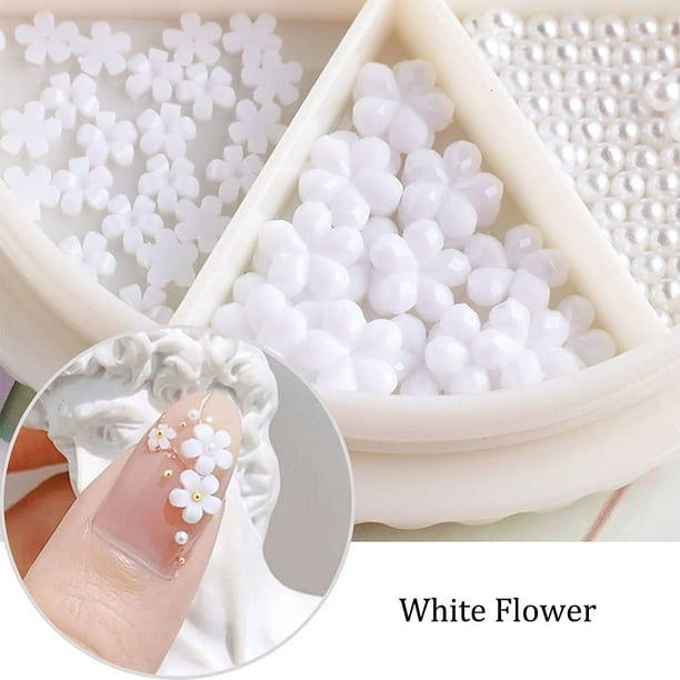 Decoración de Uñas con Charms de Flores, Perlas y Brillos en Cajas - Set  Mezclado de Diseños de Bolas de Perlas Blancas para Uñas, Accesorios de Uñas  de Acrílico DIY. Levamdar CPB-US-HPP181-1