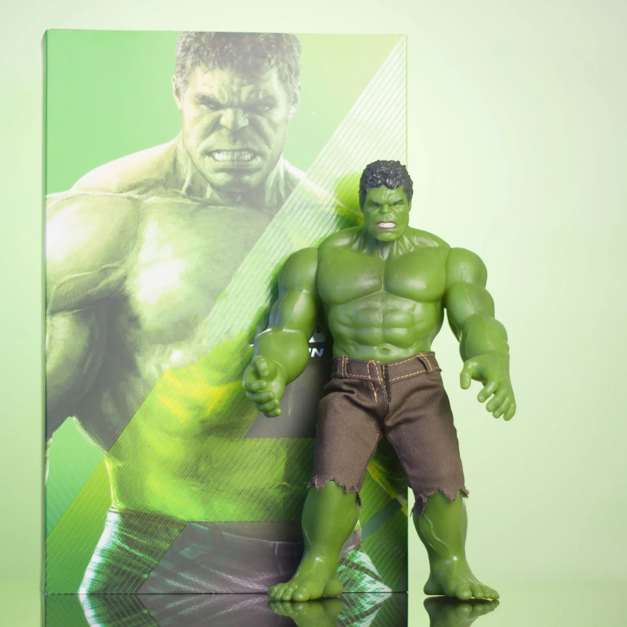 Hulk de juguete outlet grande