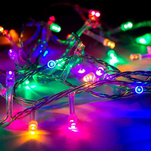 Luces Led De Navidad 8 Funciones Con 50 Micro Led Fijas Multicolor A Pilas  Para Interior Y Exterior De 490 Cm con Ofertas en Carrefour
