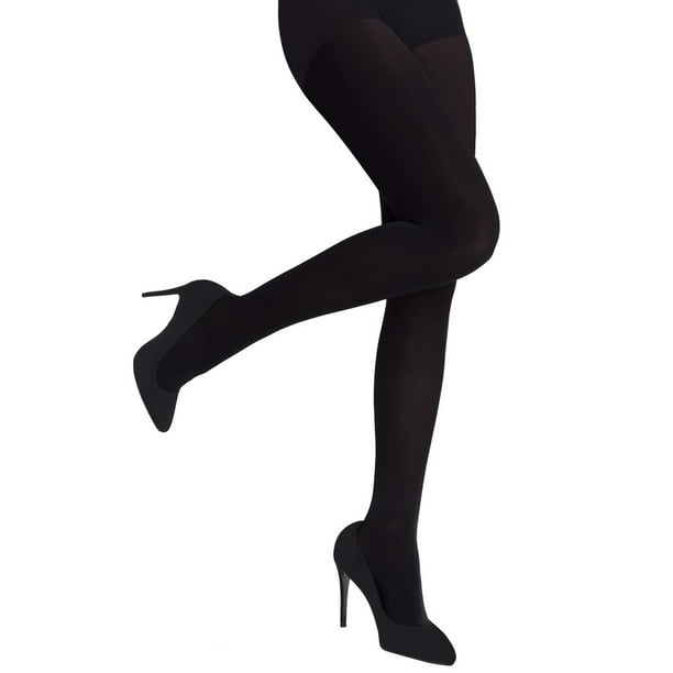 una mujer usa mallas negras para Foto de stock 2261913983