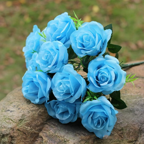  oAutoSjy Ramos de flores artificiales de rosas azules, 12  unidades, con hojas verdes, ramo de boda, flores de seda falsa con tallos  largos, flores de rosas sintéticas, arreglos florales, centros de