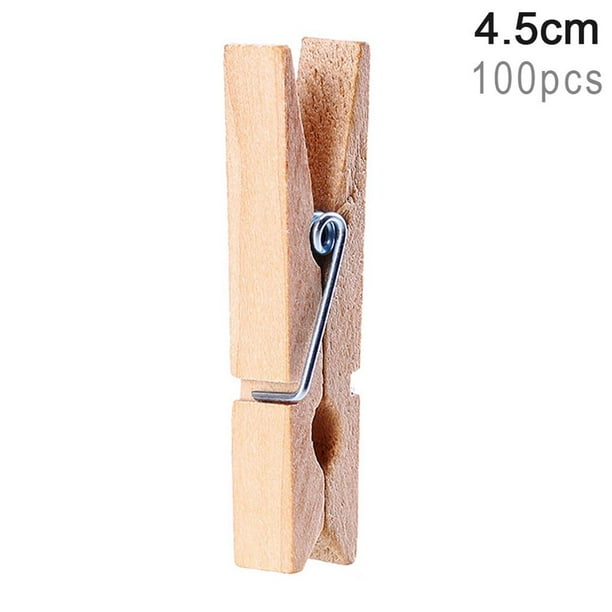 Estos mini broches de ropa se usan como clips para papeles. Son de madera y  miden 3,5 cm, menos de la mitad que los broches de rop…