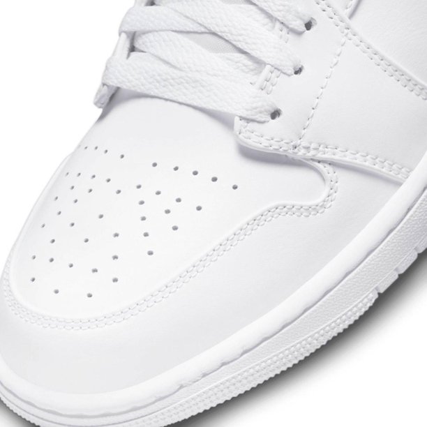 Tenis Air Jordan 1 Mid Triple White 554724136 blanco 28 Jordan