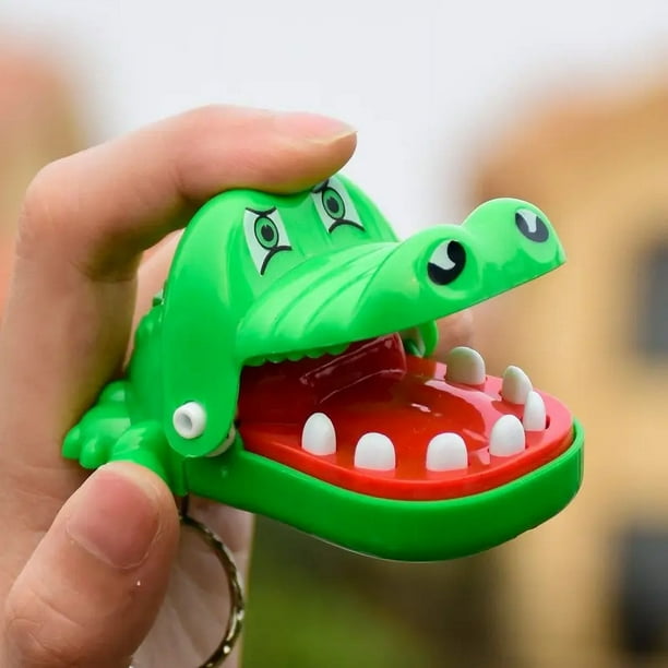 Hasbro Gaming Crocodile Dentist, Juego para niños de 4 años en