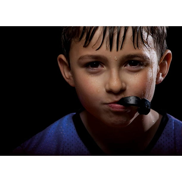 Protector bucal deportivo juvenil para niños (bandera de EE. UU. y  colmillos de vampiro y 13 colores) - Protector bucal juvenil (sin BPA) MMA,  Karate, fútbol de bandera, artes marciales, rugby