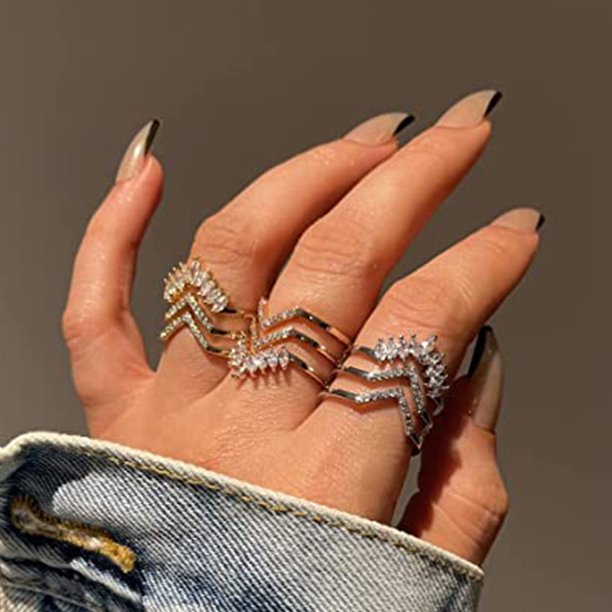 Anillos delicados de online oro