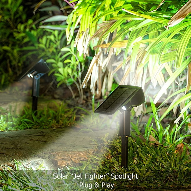Si tienes jardín o terraza, este pack de dos focos solar LED está