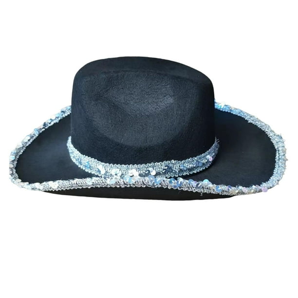 Sombreros para el sol de hombres y mujeres en un tablero azul.