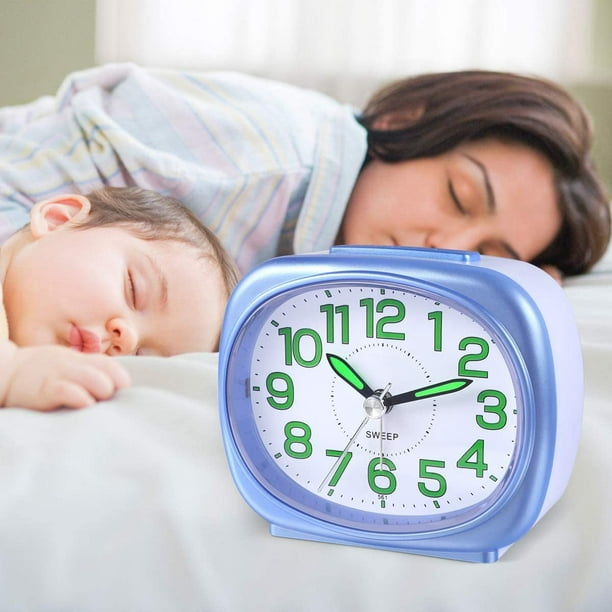 Despertador pequeño de viaje Reloj despertador silencioso de cabecera con  función de luz y repetición (azul)