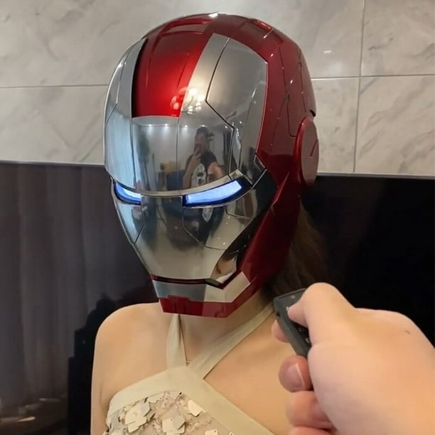 La máscara más cara de Iron Man, Esta chica presumió su máscara más  costosa de Iron Man ¡y mira lo que hace! 😱, By Wipy TV