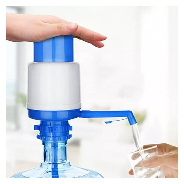 Bomba de agua manual para botella - Dispensador de agua a presión manual -  Ajuste seguro en jarras superiores de corona, tapa de boquilla protectora,  materiales de grado alimenticio sin BPA