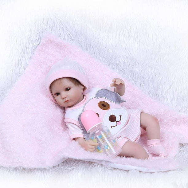 Nenuco Muñeca de bebé suave con botella de sonajero, trajes de colores,  manta suave, muñeca de 14 pulgadas