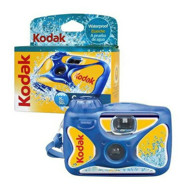 Paquete de cámara desechable Kodak Water Sport impermeable de 1.378 in de  un solo uso (ISO-800) - 27 exposiciones con paño de microfibra