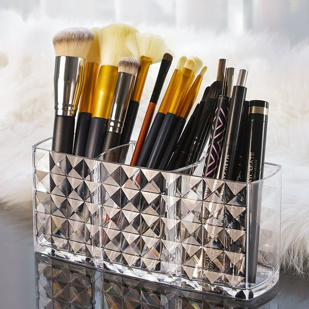 Cinco estuches de maquillaje y seis tips para cuidar tus productos y brochas