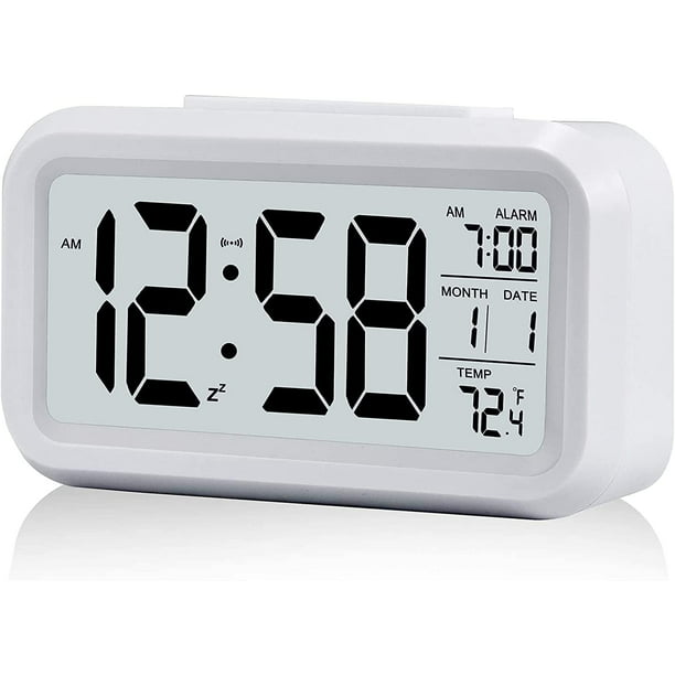 Reloj despertador silencioso, reloj despertador digital con pilas, pantalla  brillante grande, indica JAMW Sencillez