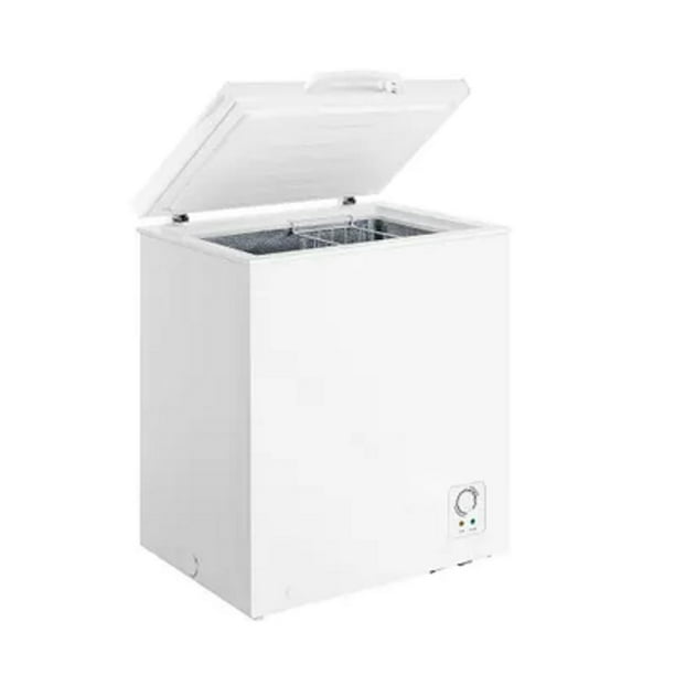 Congelador Hisense FC50D6AWX de 5 pies cúbicos Fast Freezer en color blanco