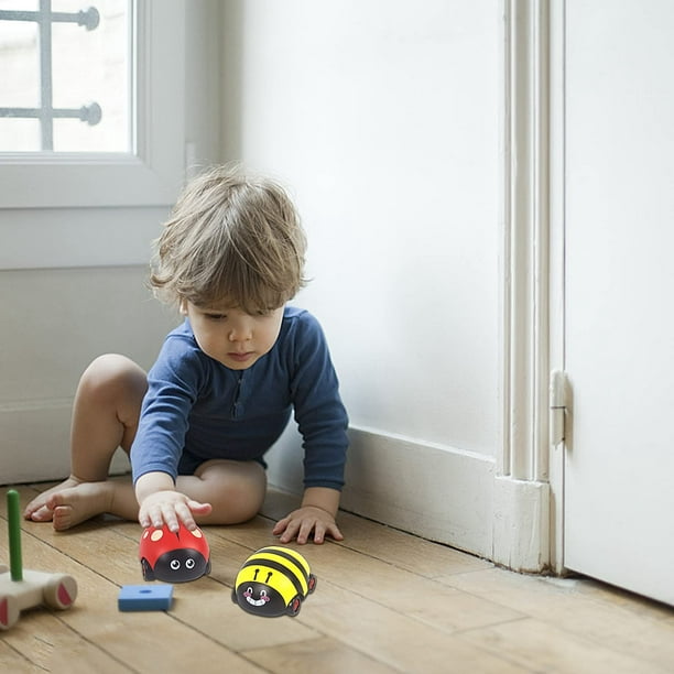 Juguetes para niños pequeños de 1 2 3 4 años, juego de vehículos  alimentados por fricción, juguetes de coche para ir adelante y atrás para  1-4 niños y