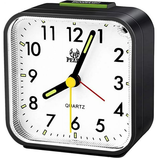 Reloj despertador digital, reloj despertador con luz LED, funciona con  pilas, reloj de viaje silencioso Aalarm con pilas, color rosa