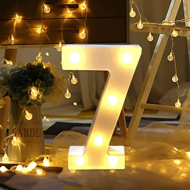 Números LED Número de lámpara Números luminosos 0 1 2 3 4 5 6 7, Decoración  Luces blancas cálidas - 7 oso de fresa Electrónica