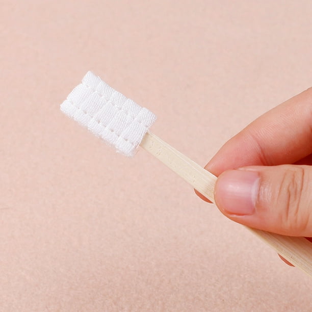 Cepillos de dientes desechables con pasta de dientes envueltos