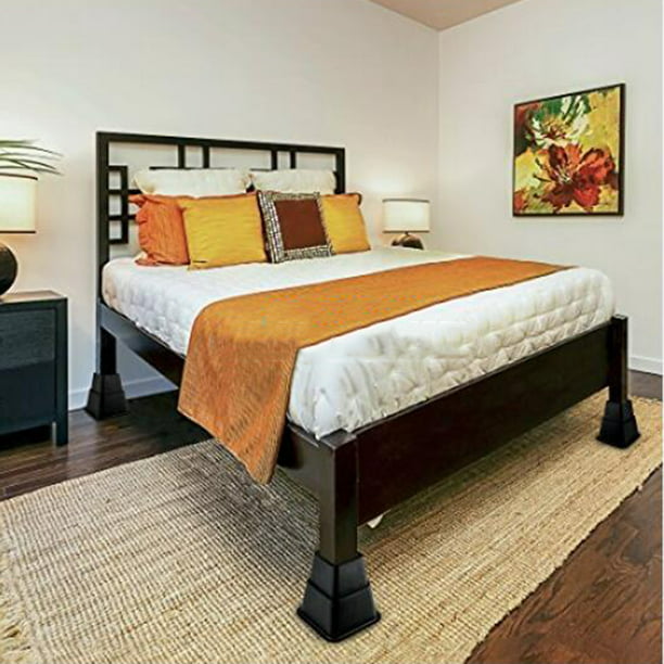 Elevadores para cama de madera Squared Away™ color rubio, set de 4