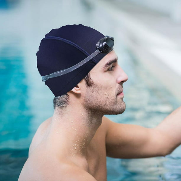 Cuánto cuesta practicar natación profesional: bañador, gorro, gafas, fisio  y entrenamientos